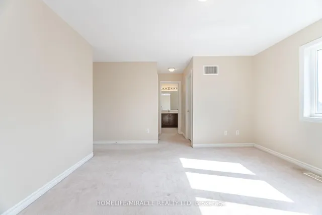 Additional image 32 of 18 Templeton Crt