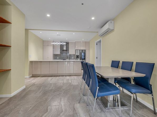 235 Ocean Pkwy #1B, Brooklyn, NY 11218