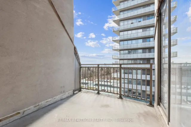 Additional image 11 of 18 Merton St Unit 906