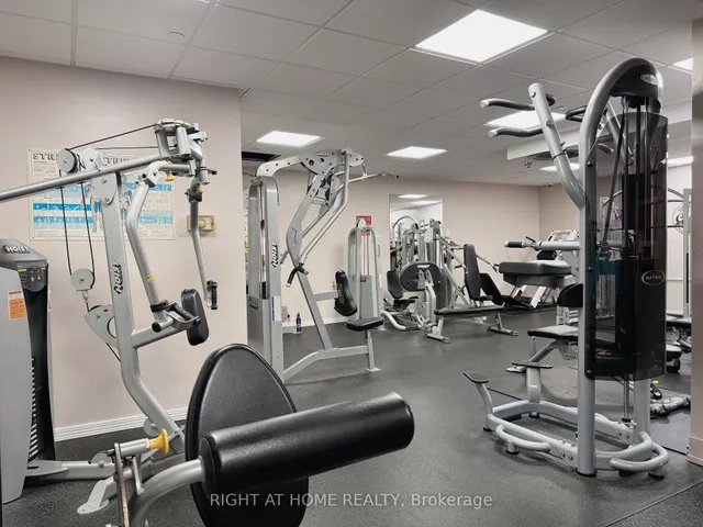 Additional image 36 of 260 Seneca Hill Dr Unit 505