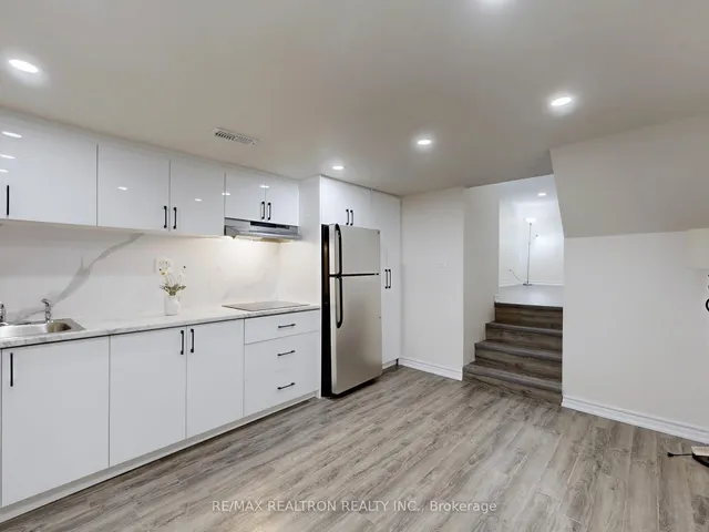 Additional image 42 of 33 Angus Dr