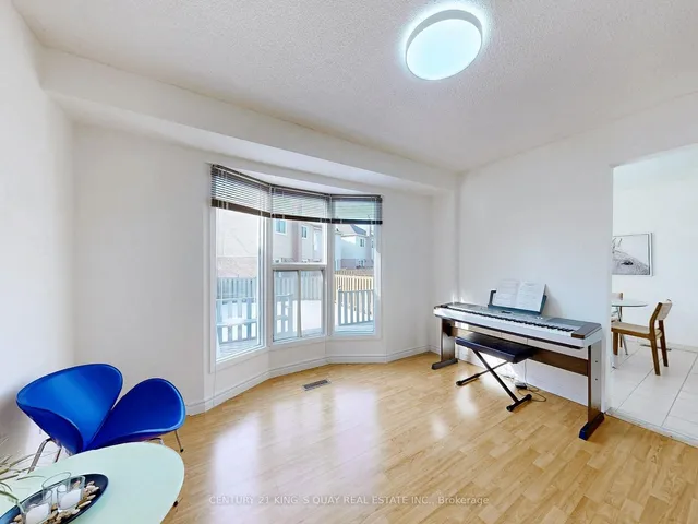 Additional image 10 of 19 Historic Terr