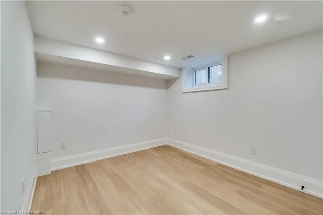 Additional image 16 of 121 Lake Avenue Dr