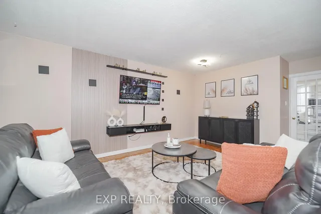 Additional image 4 of 55 Hollyberry Tr