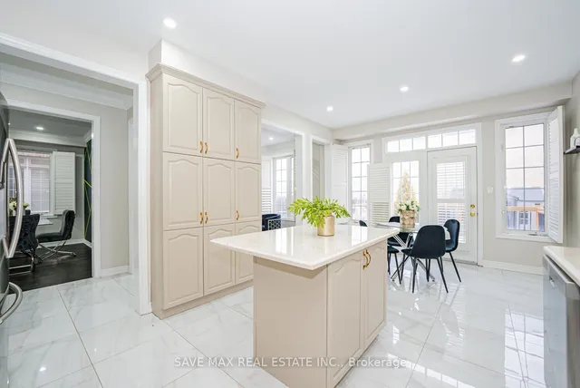 Additional image 15 of 27 Messina Ave