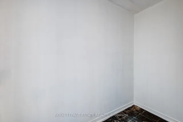 Additional image 19 of 110 Ling Rd Unit #15