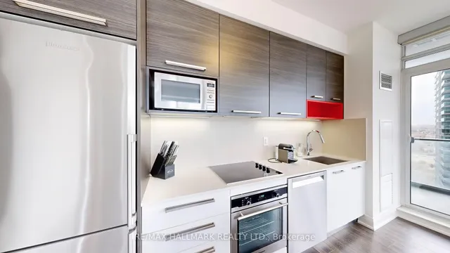 Additional image 9 of 36 Park Lawn Rd Unit 1909