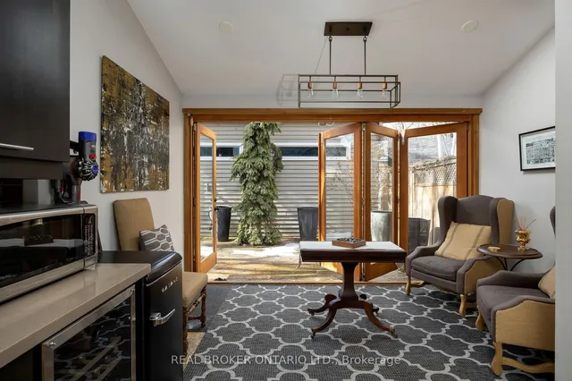 Additional image 13 of 298 Berkeley St