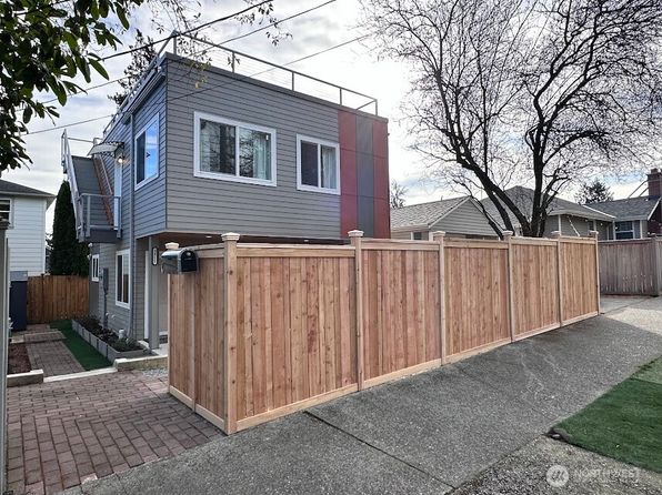 3511 NE 50th Street, Seattle, WA 98105