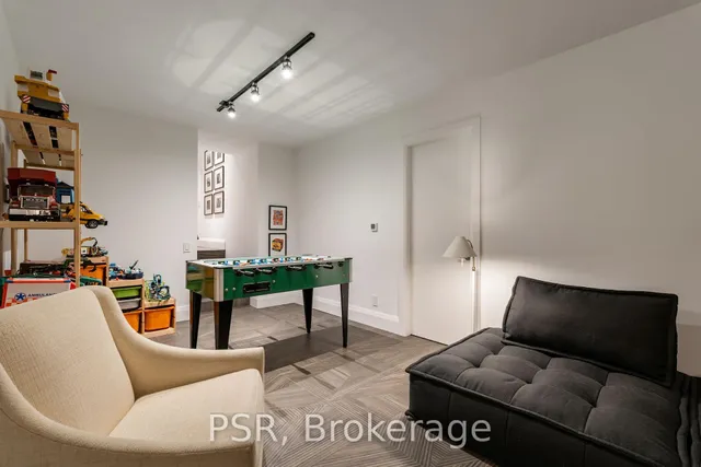 Additional image 24 of 110 Snowdon Ave