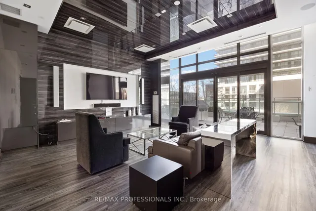 Additional image 30 of 33 Shore Breeze Dr Unit LPH3501