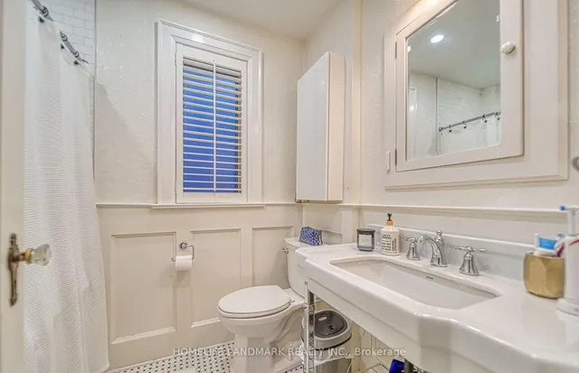 Additional image 19 of 428 Castlefield Ave