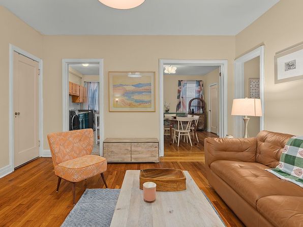 25 Stratford Rd APT A1, Brooklyn, NY 11218