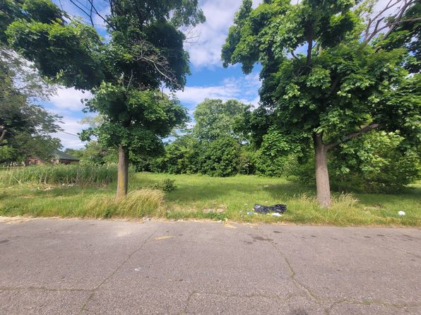 4804 Sheridan St, Detroit, MI 48214