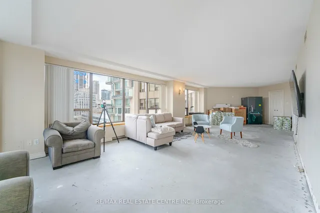 Additional image 16 of 175 Cumberland St Unit 2201