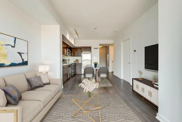 Additional image 3 of 2220 Lake Shore Blvd Unit 1605