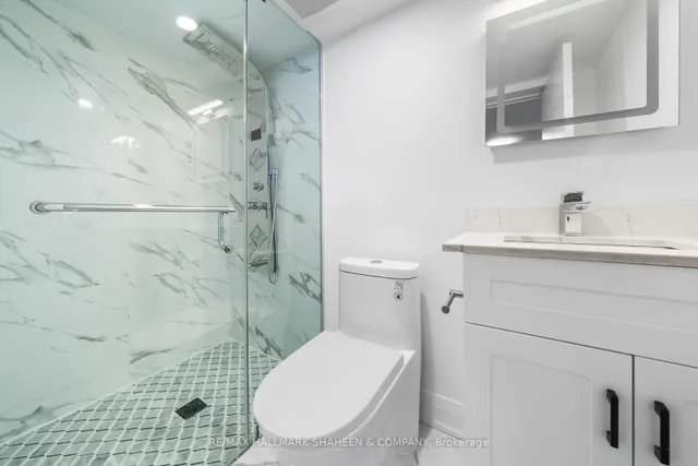 Additional image 45 of 27 Christine Cres