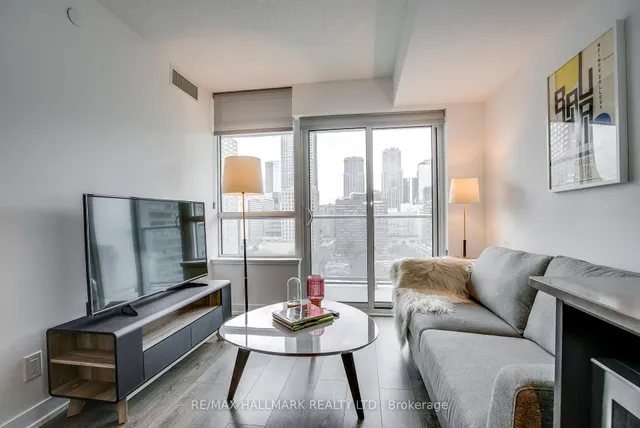 Additional image 7 of 365 Church St Unit 1501