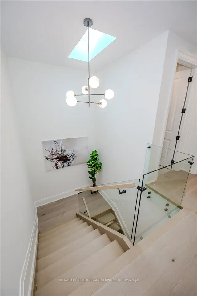 Additional image 18 of 78 South Kingsway N/A