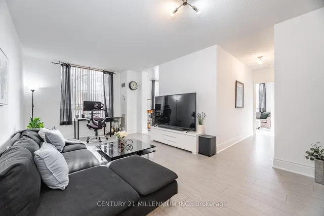 Additional image 2 of 5233 Dundas St Unit 118