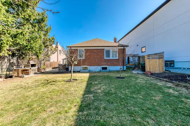 Additional image 34 of 66 Prince Charles Dr