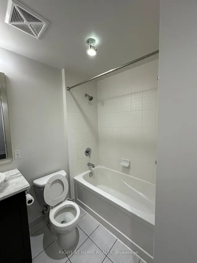 Additional image 7 of 825 Church St Unit 2903