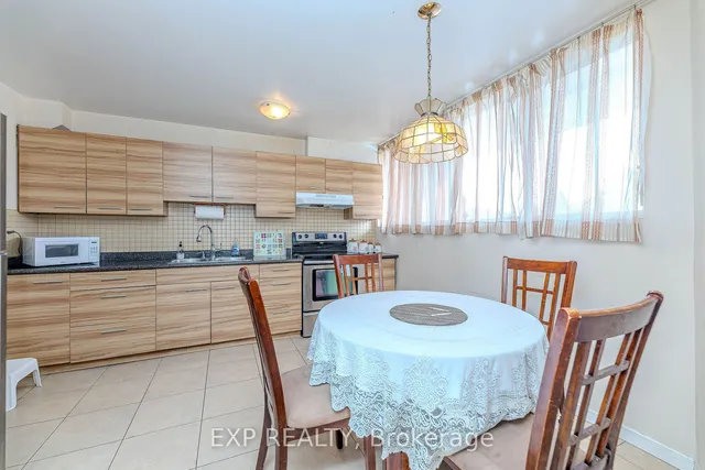 Additional image 7 of 6 Sprucewood Crt