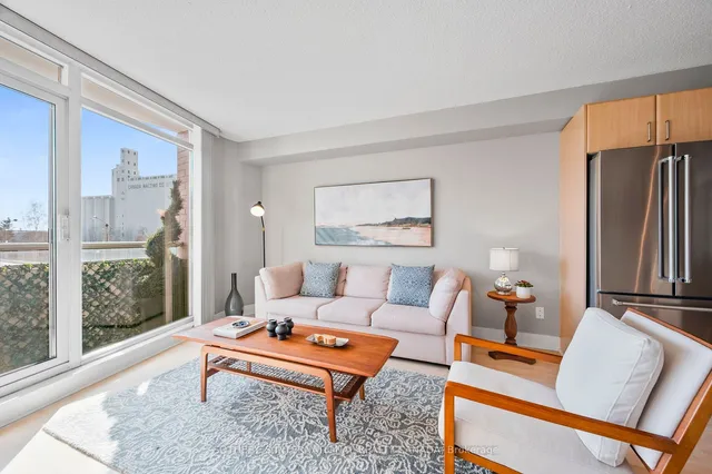 Additional image 17 of 550 Queens Quay West Quay Unit 326