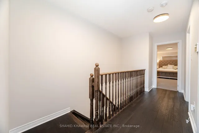 Additional image 24 of 501 Bessborough Dr