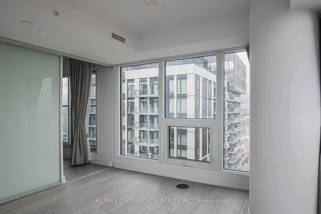 Additional image 16 of 181 Dundas St Unit 5303