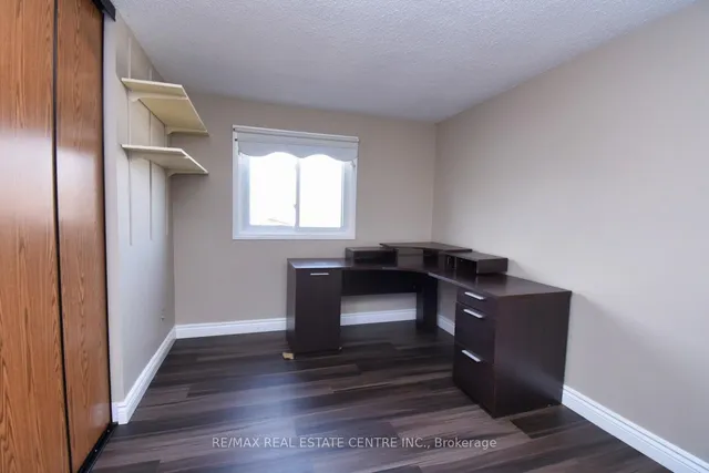 Additional image 20 of 56 Muscot Dr