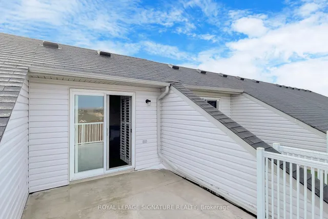 Additional image 26 of 649D Warden Ave Unit 24