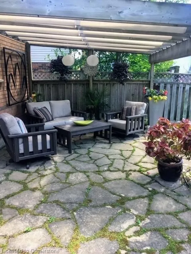 Additional image 42 of 15 Windermere Crt