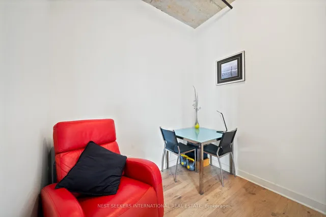 Additional image 25 of 10 Wellesley Pl Unit 302