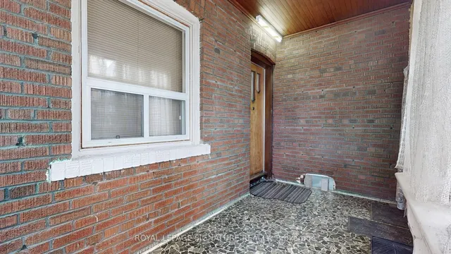 Additional image 3 of 1625 Keele St