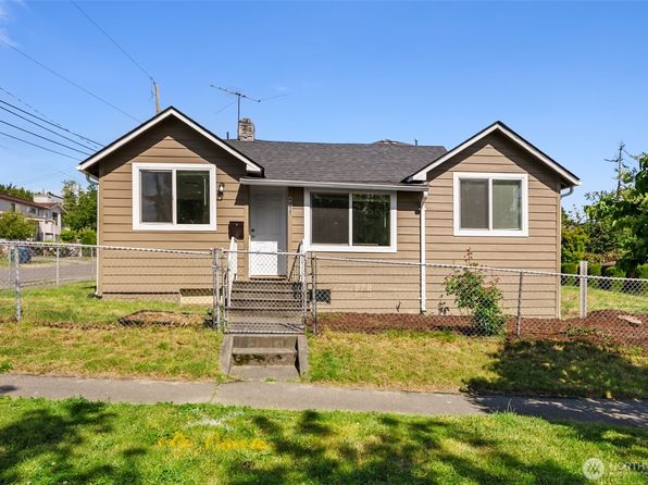 4952 12th Avenue S, Seattle, WA 98108