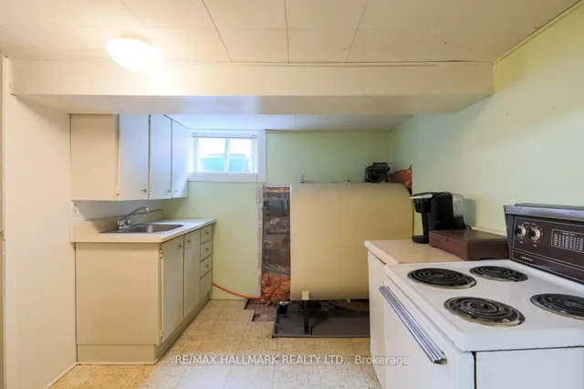 Additional image 13 of 24 Phenix Dr