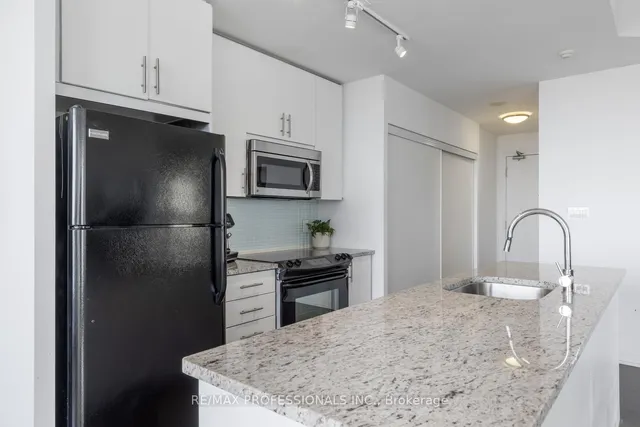 Additional image 9 of 70 Forest Manor Rd Unit 1806