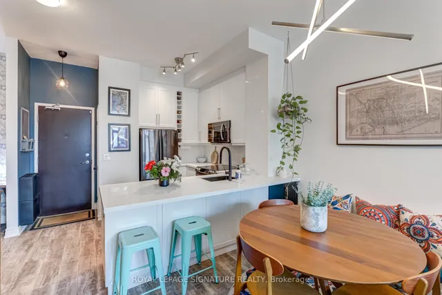 Additional image 31 of 231 Fort York Blvd Unit 110