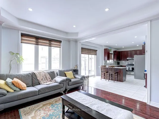 Additional image 16 of 14 Maple Valley St