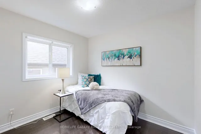 Additional image 25 of 39 Wildflower St