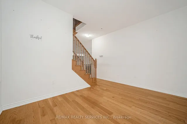 Additional image 9 of 16 Dolobram Tr