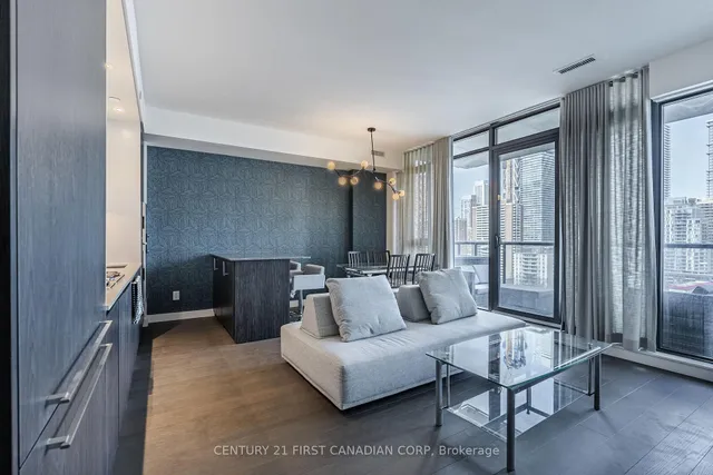 Additional image 19 of 81 Wellesley St Unit 1405