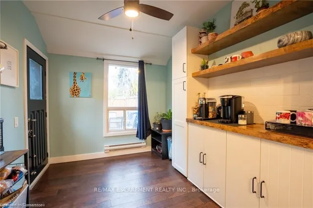 Additional image 7 of 166 Catharine St