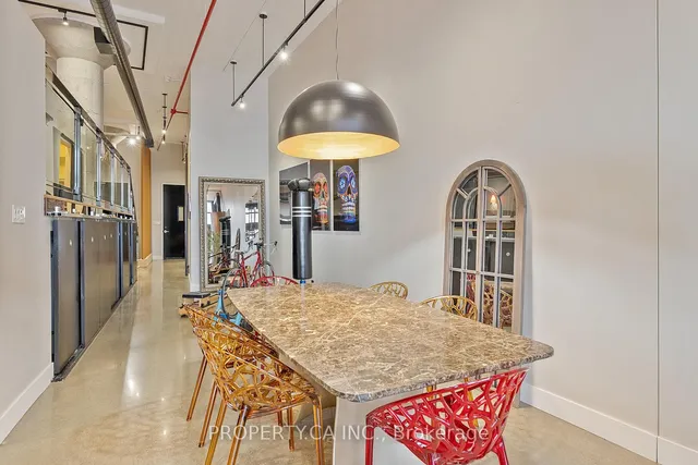 Additional image 8 of 90 Sumach St Unit 606