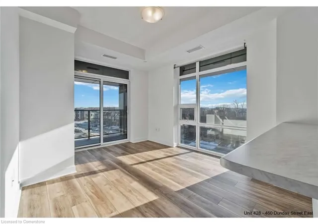 Additional image 15 of 460 Dundas St Unit 428