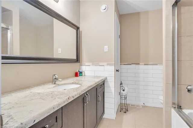 Additional image 25 of 36 Chartwell Cir