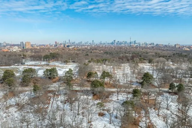 Additional image 40 of 1 HARCROFT Rd