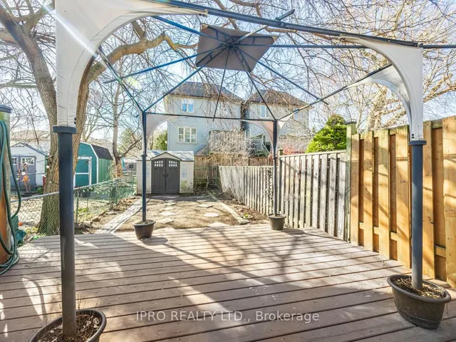 Additional image 29 of 239 Lumsden Ave