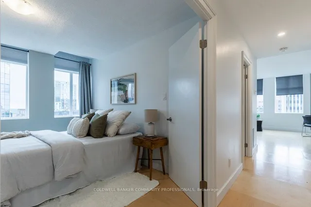 Additional image 19 of 36 James St Unit 702